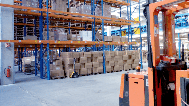 Logistics and warehouse solutions